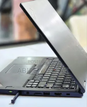 Laptop Lenovo ThinkPad Yoga 370 8GB Intel Core I5 SSD 512GB