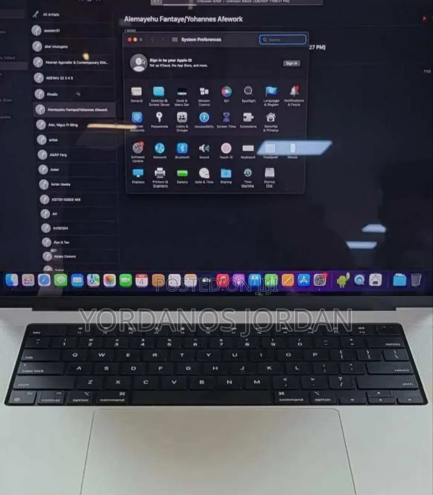 New Laptop Apple MacBook Pro M1 16GB Intel Core I7 SSD 1T