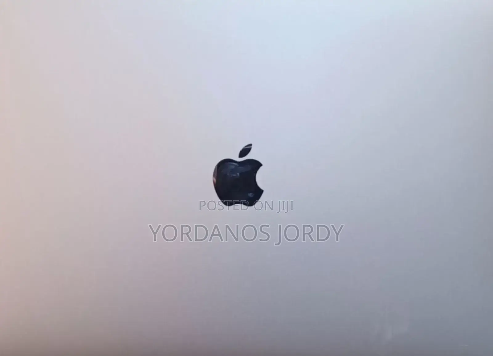 New Laptop Apple MacBook Pro 2018 32GB Intel Core I9 SSD 1T