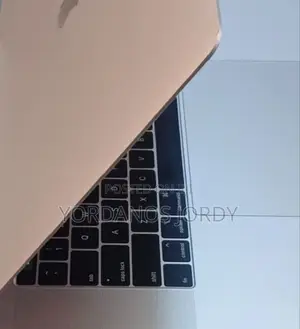 New Laptop Apple MacBook Pro 2018 32GB Intel Core I9 SSD 1T