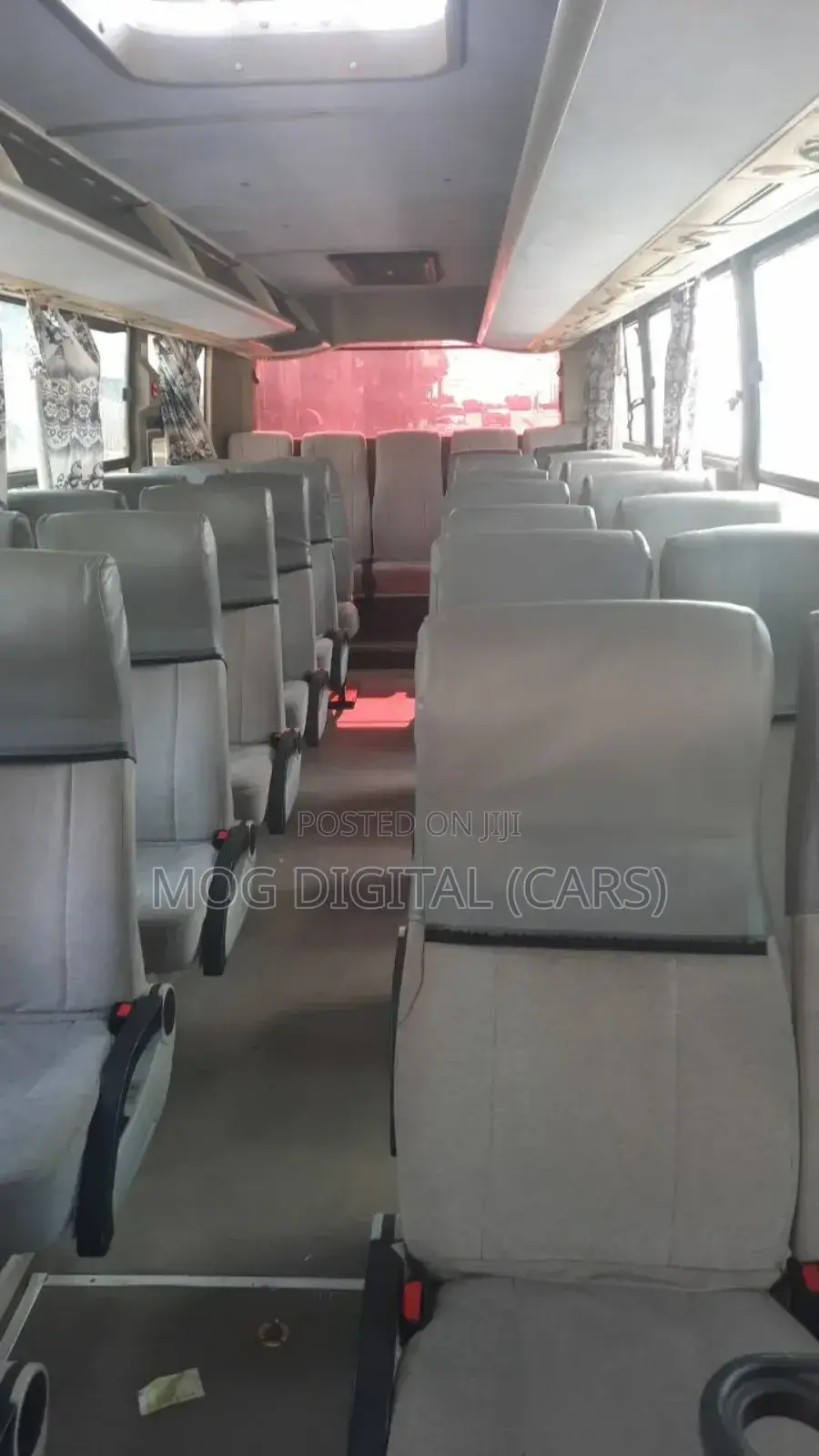 Isuzu Executive Bus 2012 White