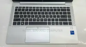 Photo - New Laptop HP EliteBook 840 G8 16GB Intel Core I7 SSD 1T