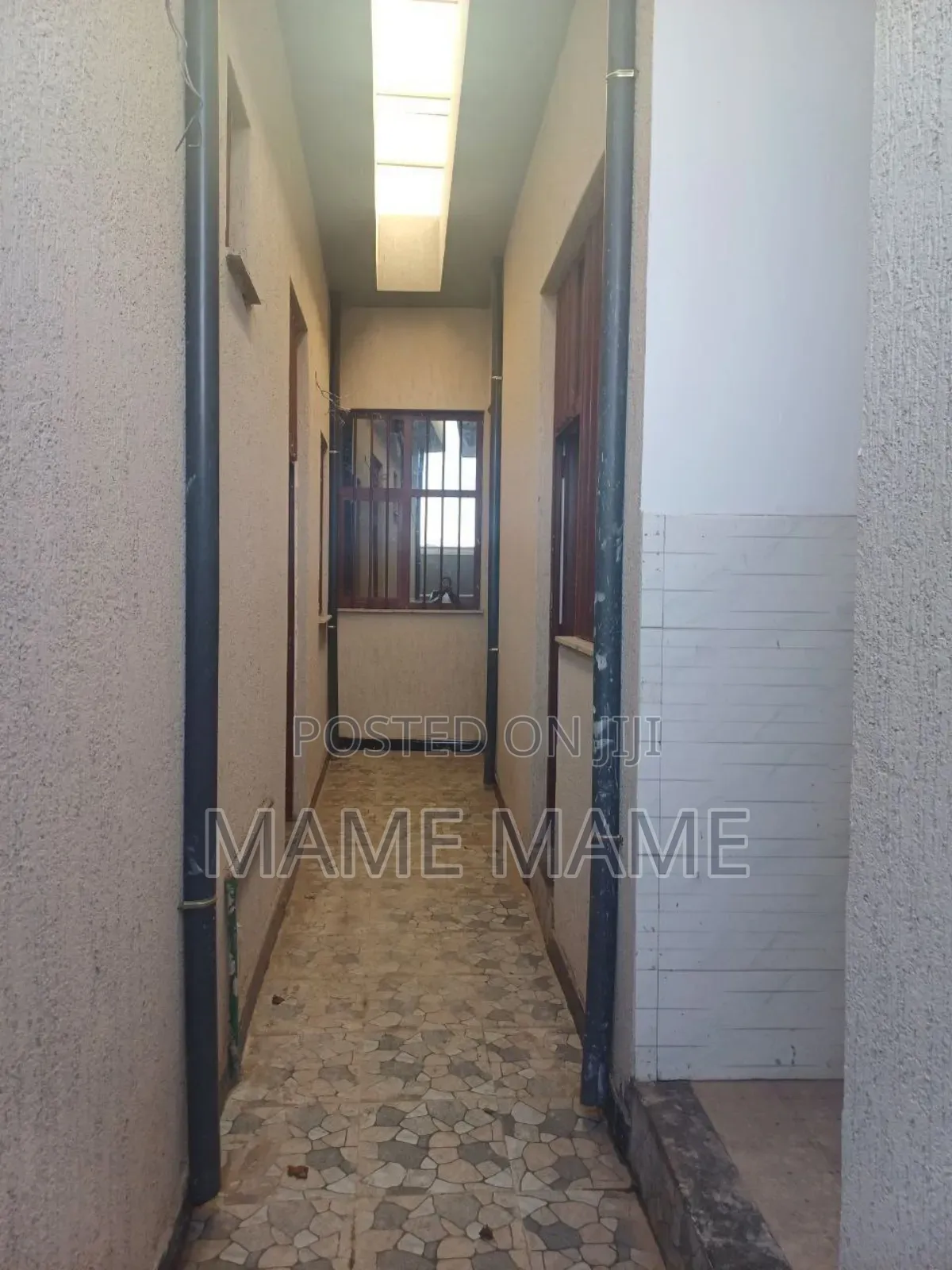 3bdrm Villa in Addis Abeba, Bole for sale