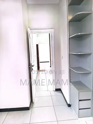 5bdrm Villa in Addis Abeba, Bole for sale