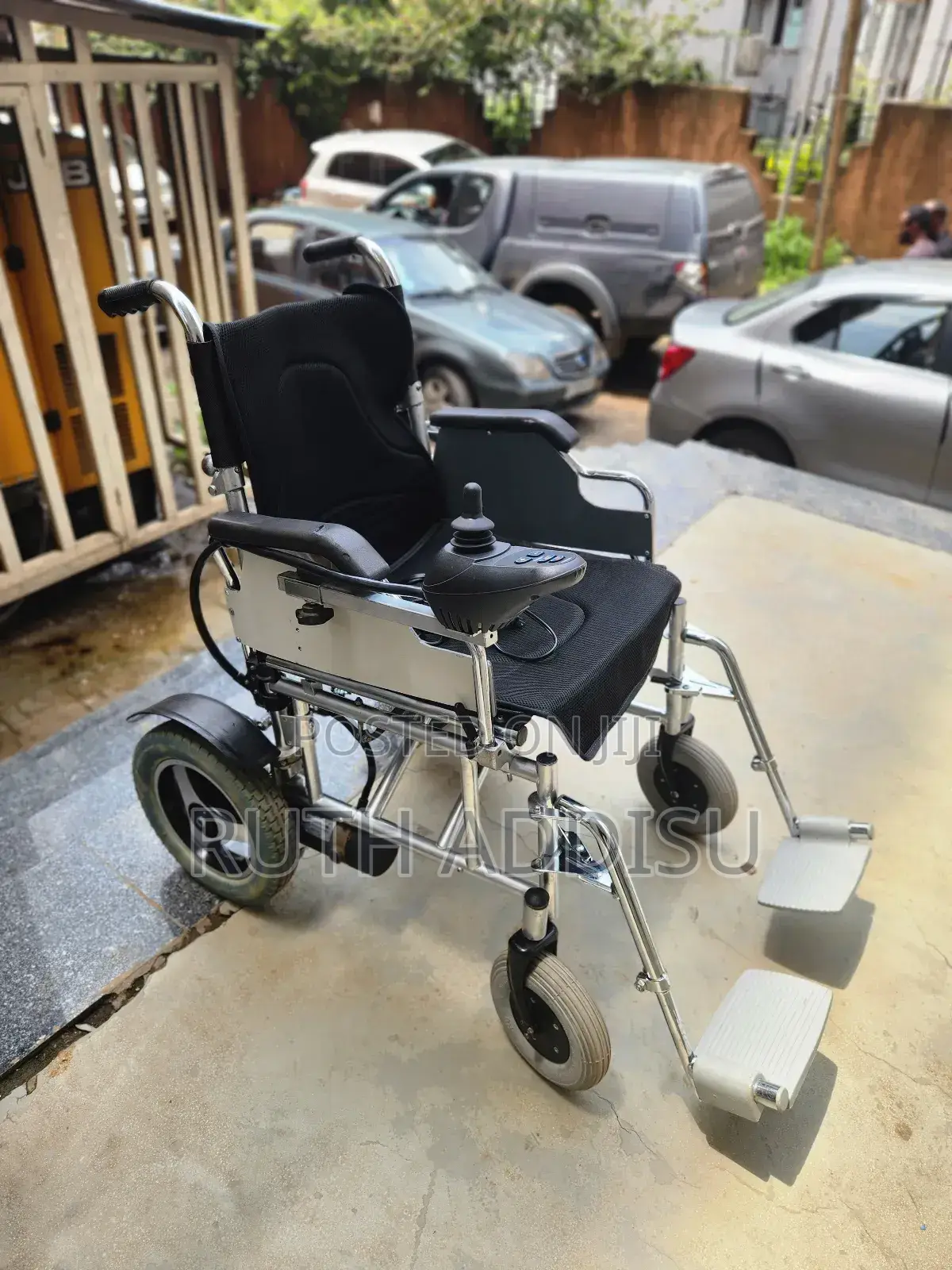 Electrical Wheelchair管道wheelchair軍人wheelchair隨後electrical