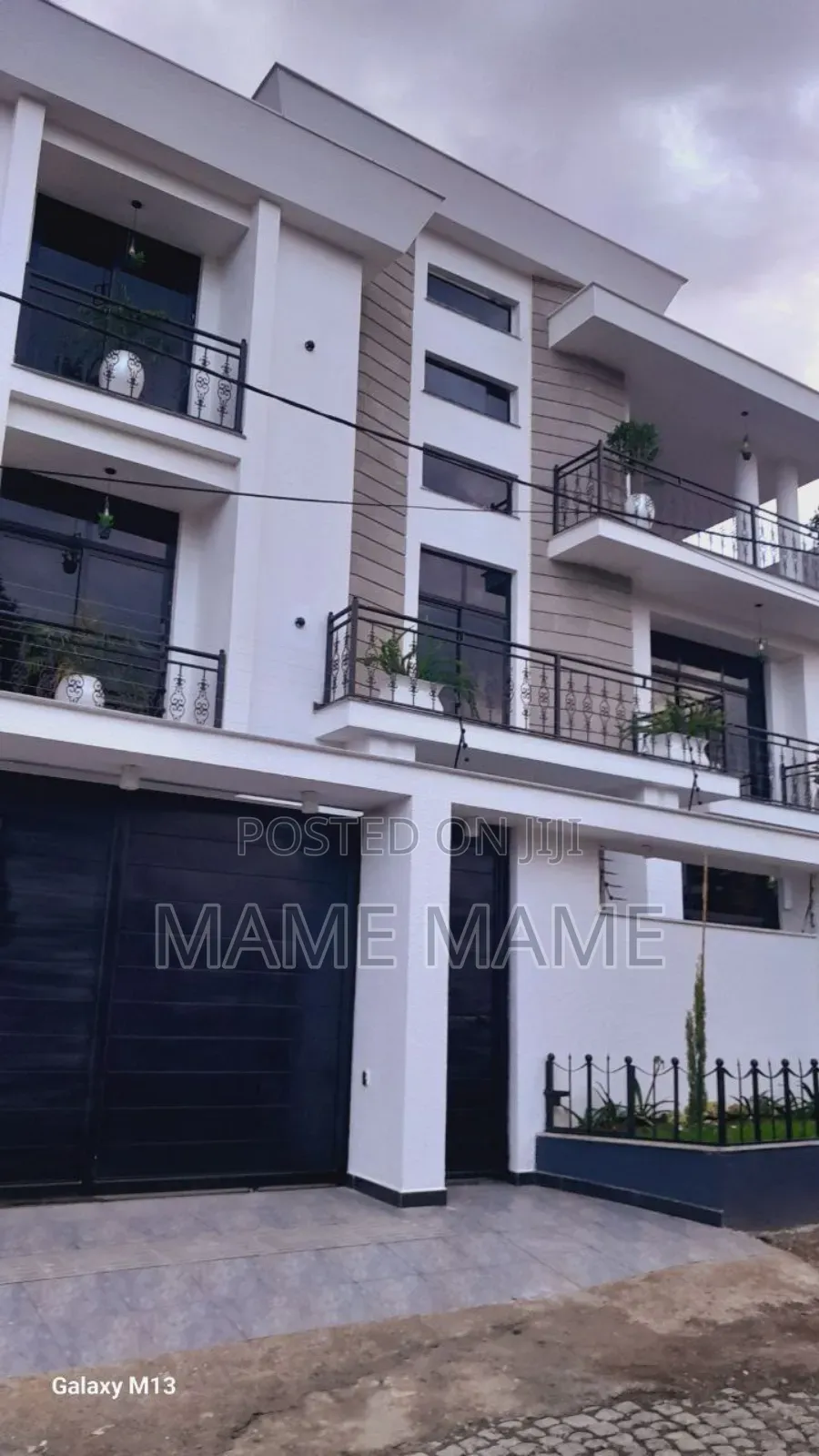 6bdrm House in Addis Abeba, Bole for sale