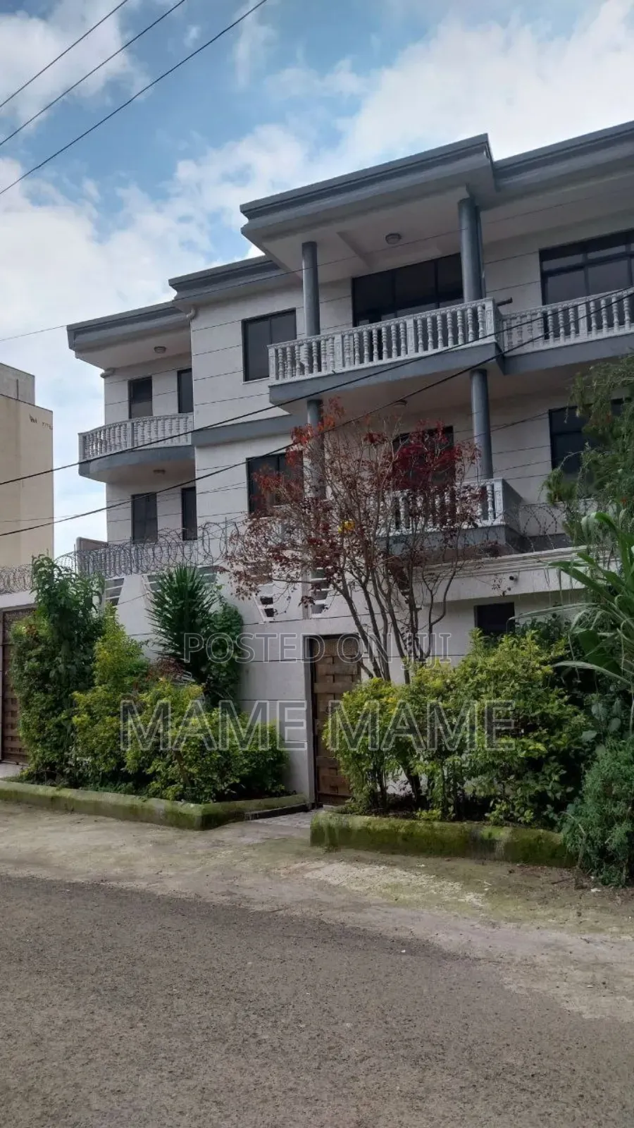 6bdrm House in Addis Abeba, Bole for sale