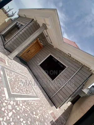 5bdrm Villa in Addis Abeba, Bole for sale