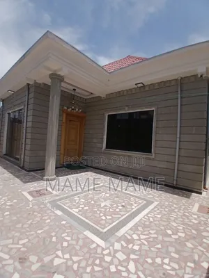 5bdrm Villa in Addis Abeba, Bole for sale