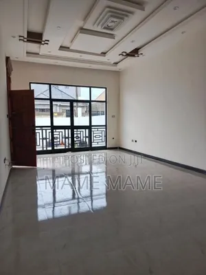 5bdrm Villa in Addis Abeba, Bole for sale