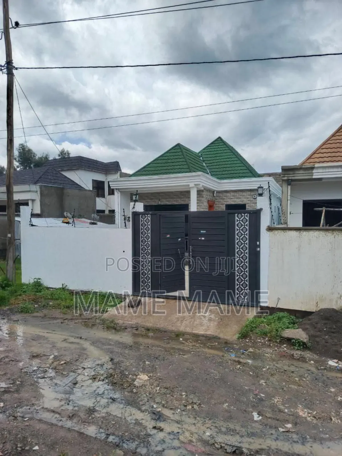 5bdrm Villa in Addis Abeba, Bole for sale