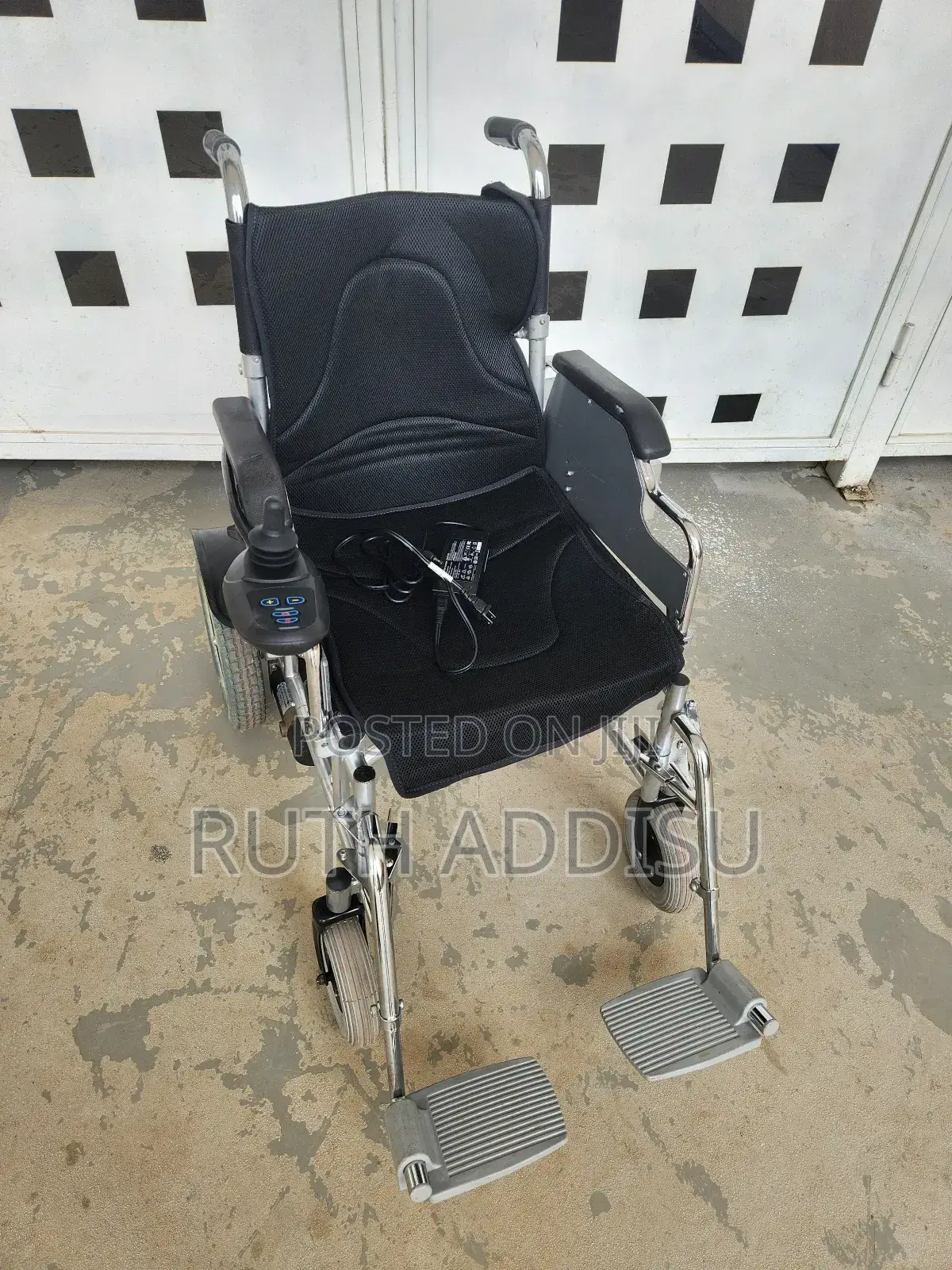 Wheelchair L重貿wheelchair吞併electrical Wheelchair軍團electrical