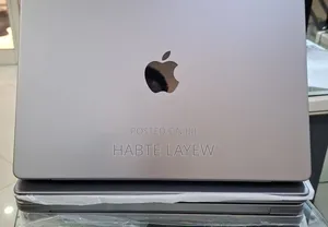 New Laptop Apple MacBook Pro M1 16GB Apple M1 Pro SSD 1T