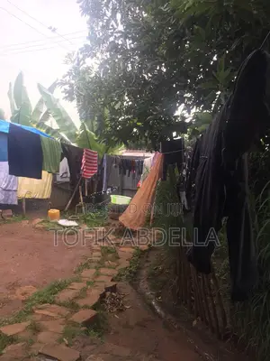 የሚሸጥ የመኖርያ ቤት