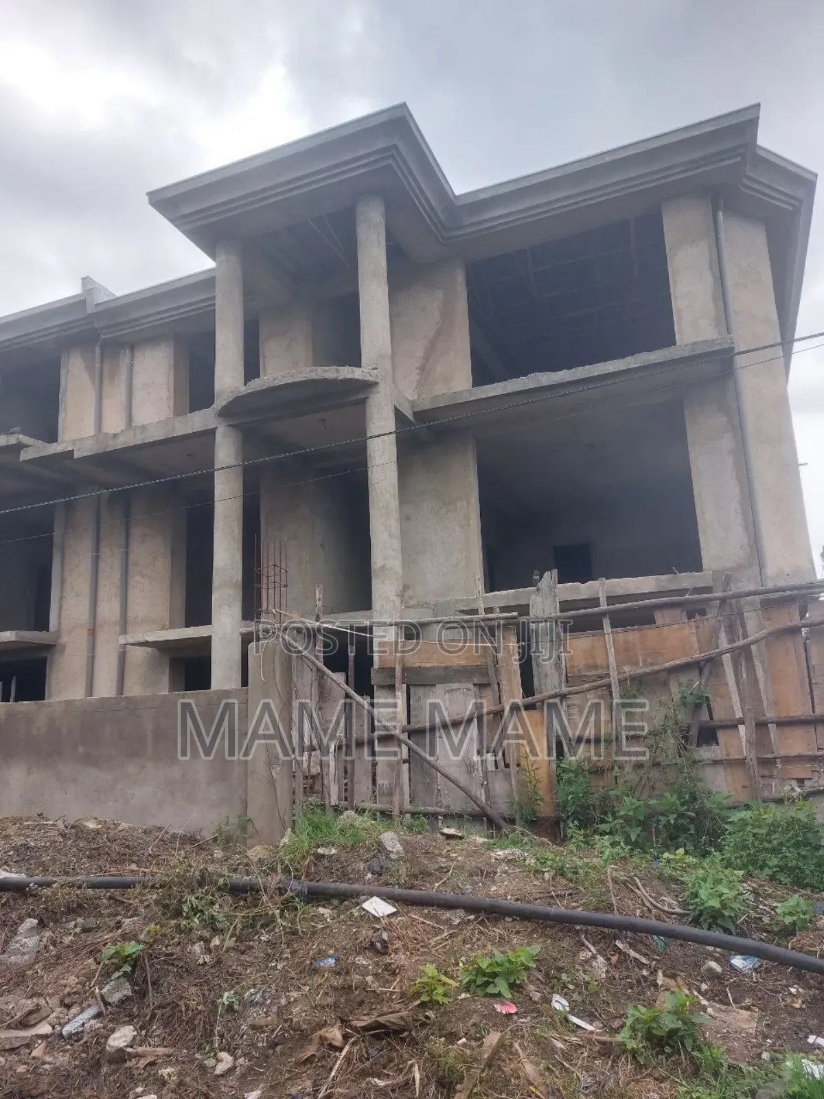6bdrm House in Addis Abeba, Bole for sale