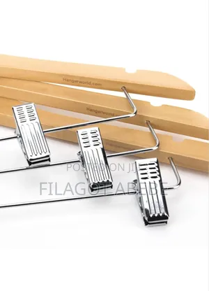Strong Natural Wood Hangers With Clippers