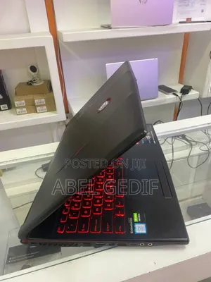 New Laptop MSI 16GB Intel Core I7 SSD 512GB