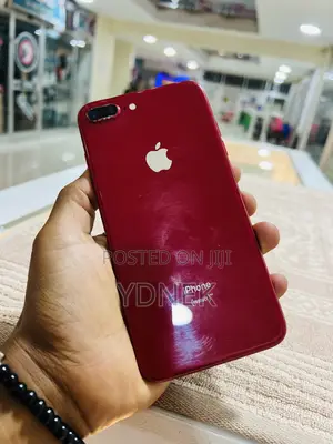Apple iPhone 8 Plus 64 GB Red