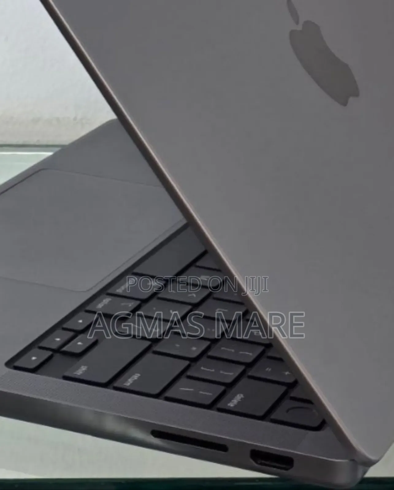 New Apple MacBook Pro 2023 M3 14-Inch 16GB Apple M3 Pro SSD 512GB