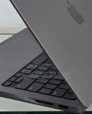 New Apple MacBook Pro 2023 M3 14-Inch 16GB Apple M3 Pro SSD 512GB