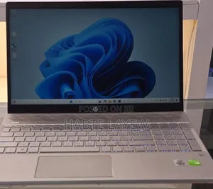 New Laptop HP Pavilion 15 8GB Intel Core I5 SSD 512GB