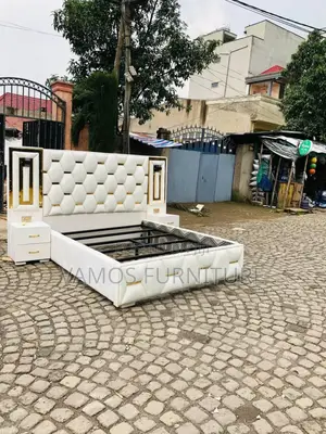 የሚሸጥ አልጋ 1:50