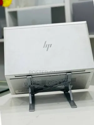 Photo - New Laptop HP EliteBook 840 16GB Intel Core I7 SSD 512GB