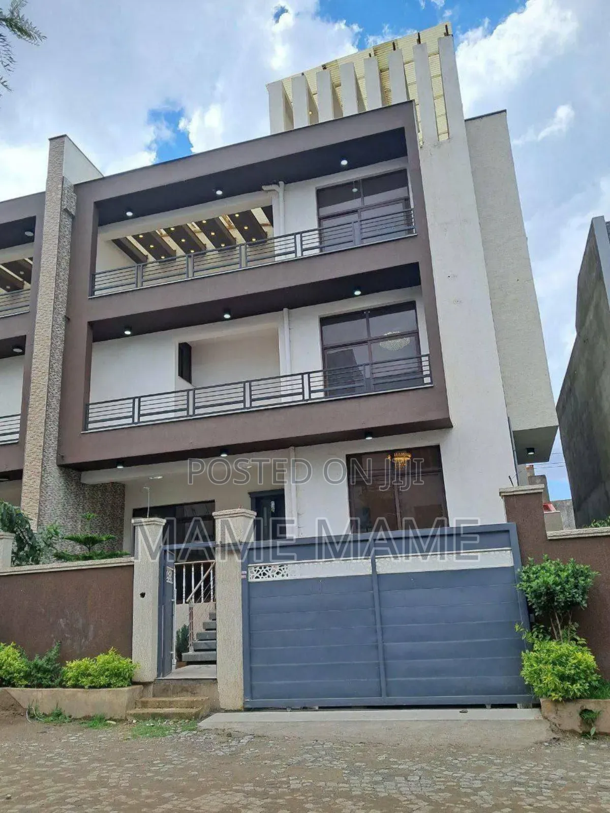 6bdrm House in Addis Abeba, Bole for sale