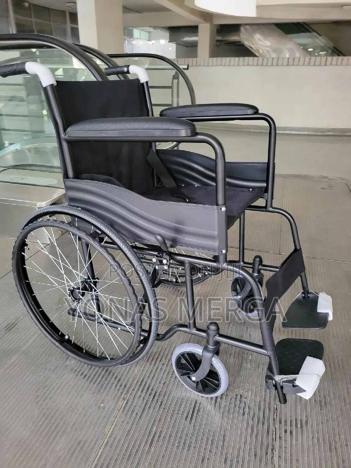 Normal Wheelchair各自救wheelchair= Wheelchair፱¿Wheelchair