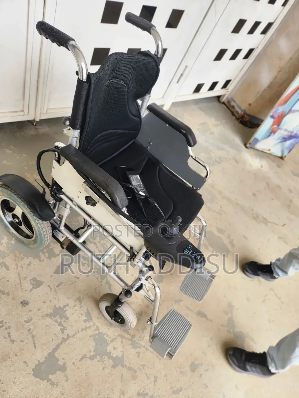 Electrical Wheelchair段的electrical Equipment Wheelchair New