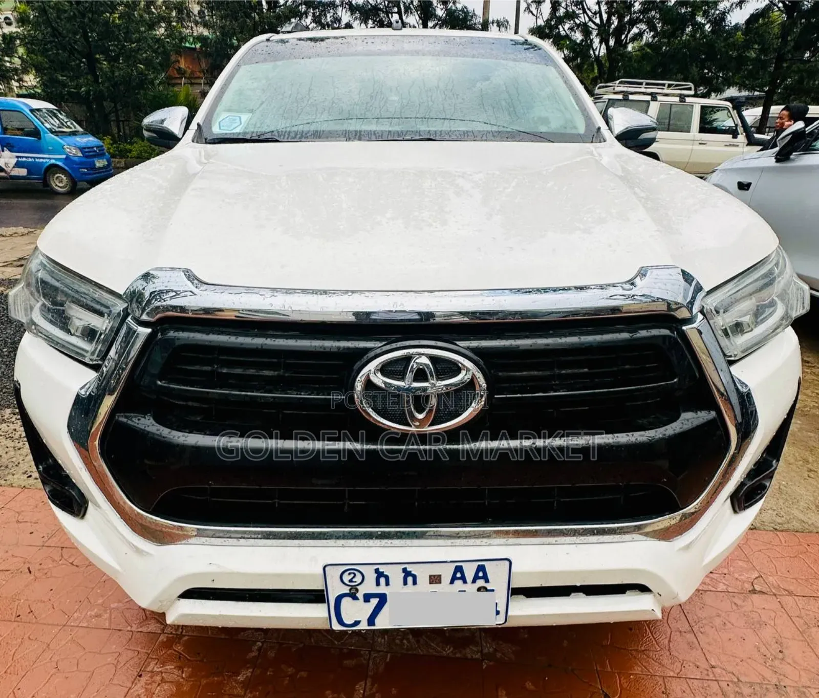 Toyota Hilux 2021 White