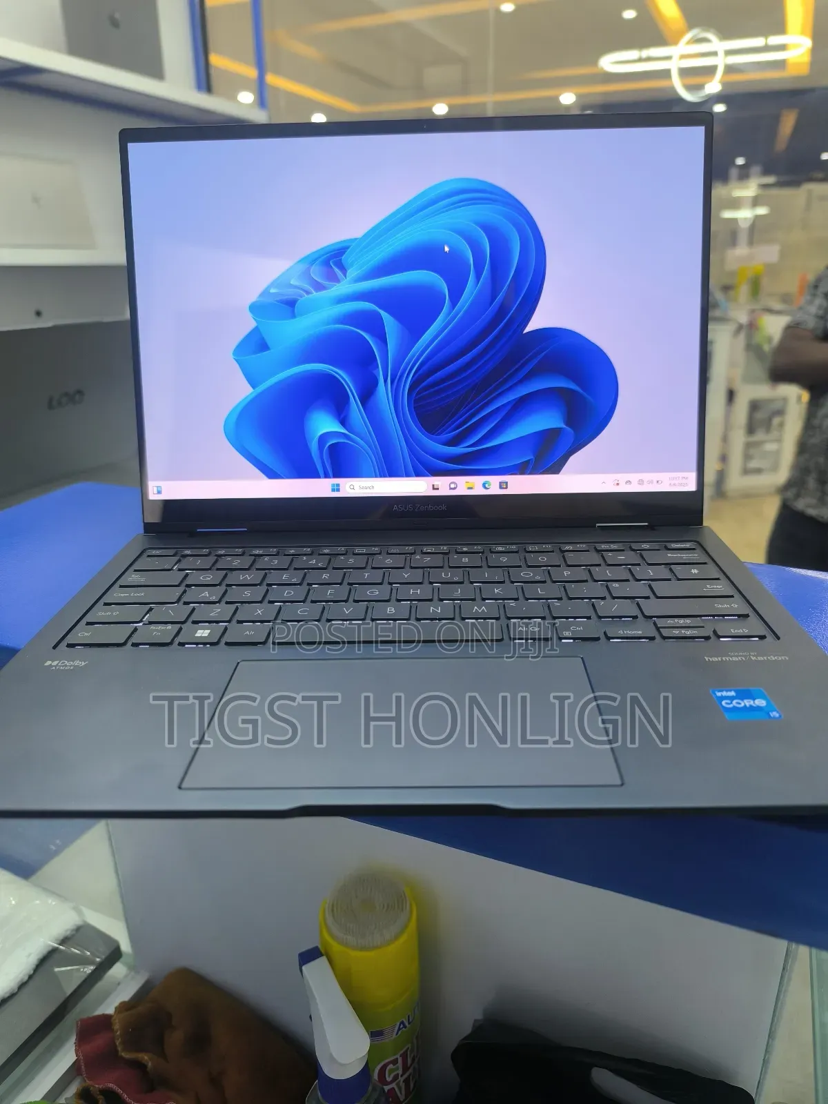 New Laptop Asus Zenbook Duo 14 16GB Intel Core I5 SSD 512GB