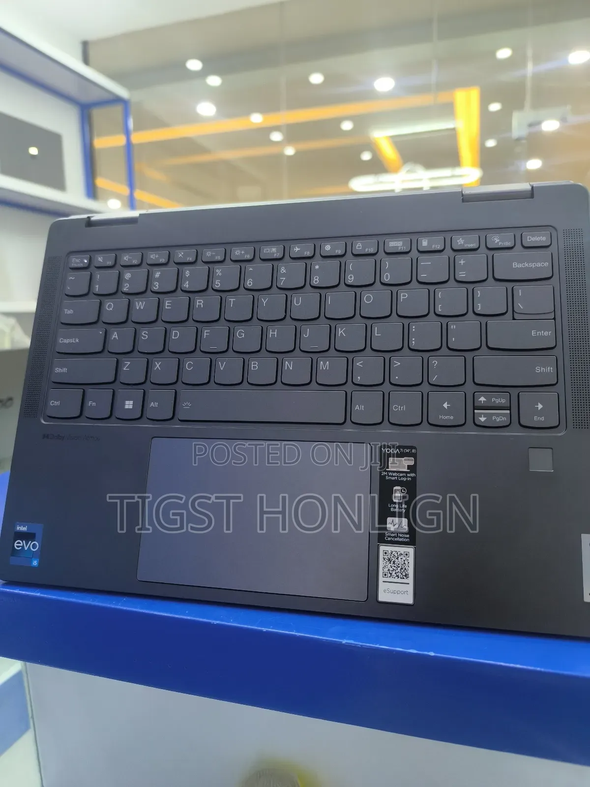 New Laptop Lenovo Yoga 7i 16GB Intel Core I5 SSD 512GB