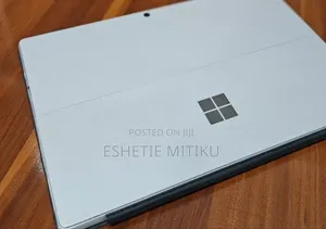 New Laptop Microsoft Surface Pro 7 8GB Intel Core I5 SSD 128GB