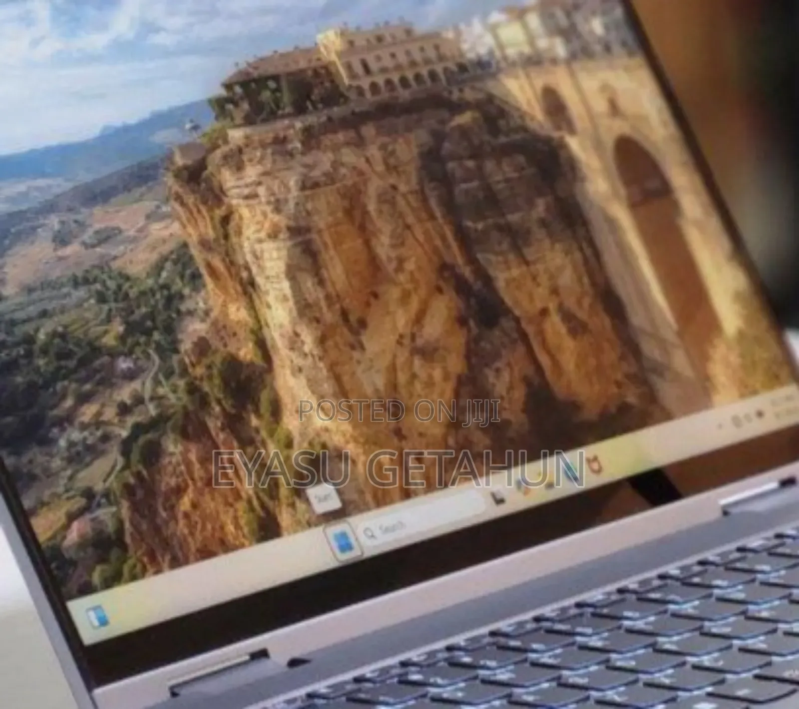 New Laptop Lenovo 500e 8GB AMD Ryzen 5 SSD 512GB