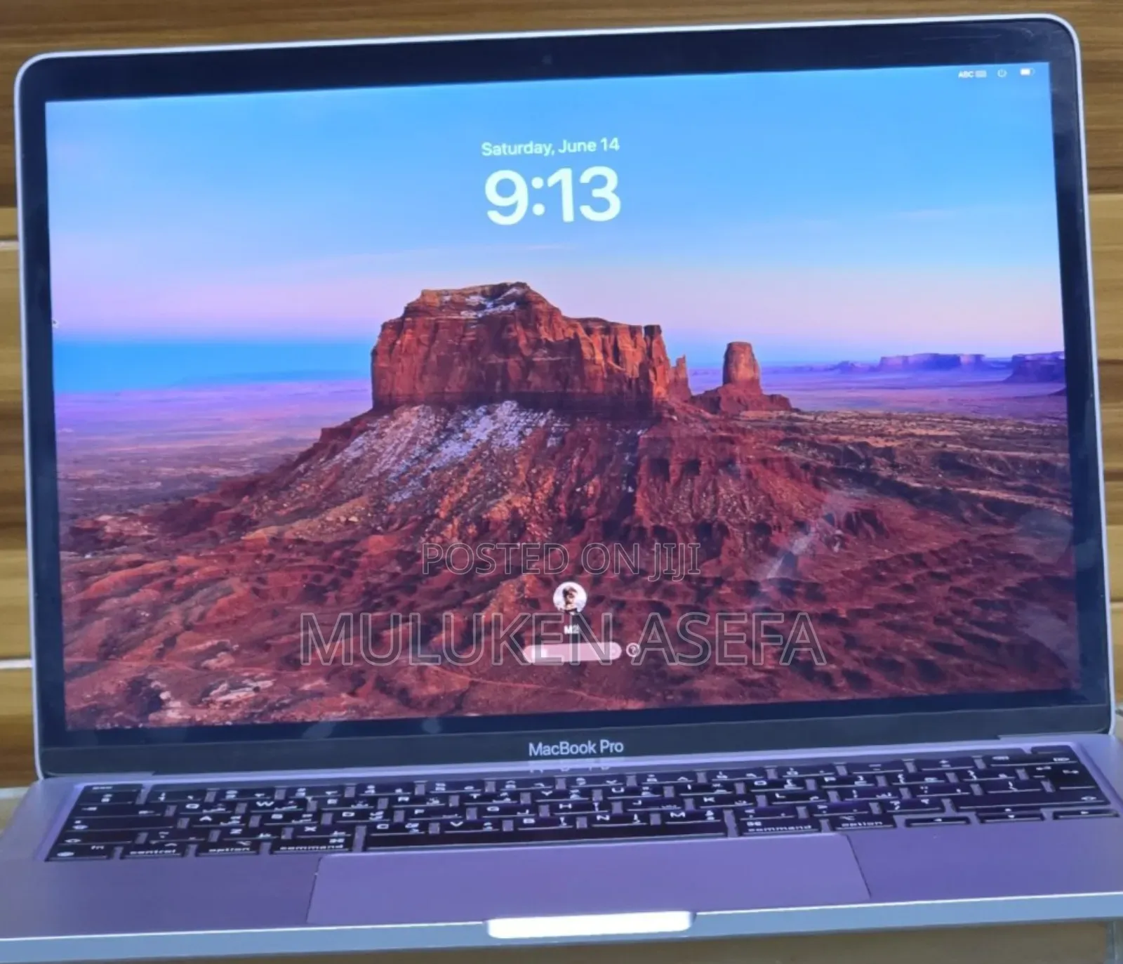 New Laptop Apple MacBook Pro 2022 M2 8GB Intel Core M2 SSD 256GB