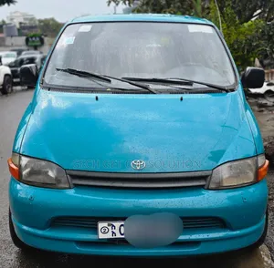 Toyota HiAce 2000 Blue