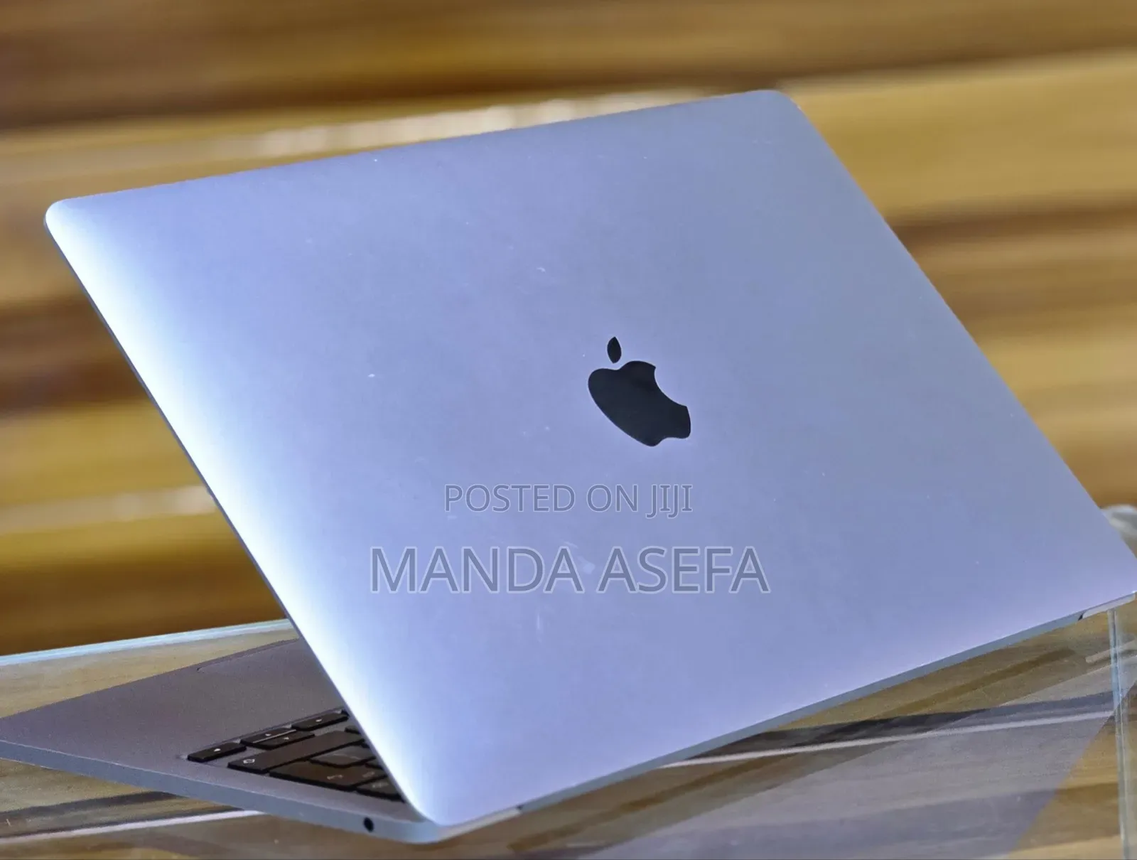 New Laptop Apple MacBook Pro 8GB Apple M2 SSD 256GB