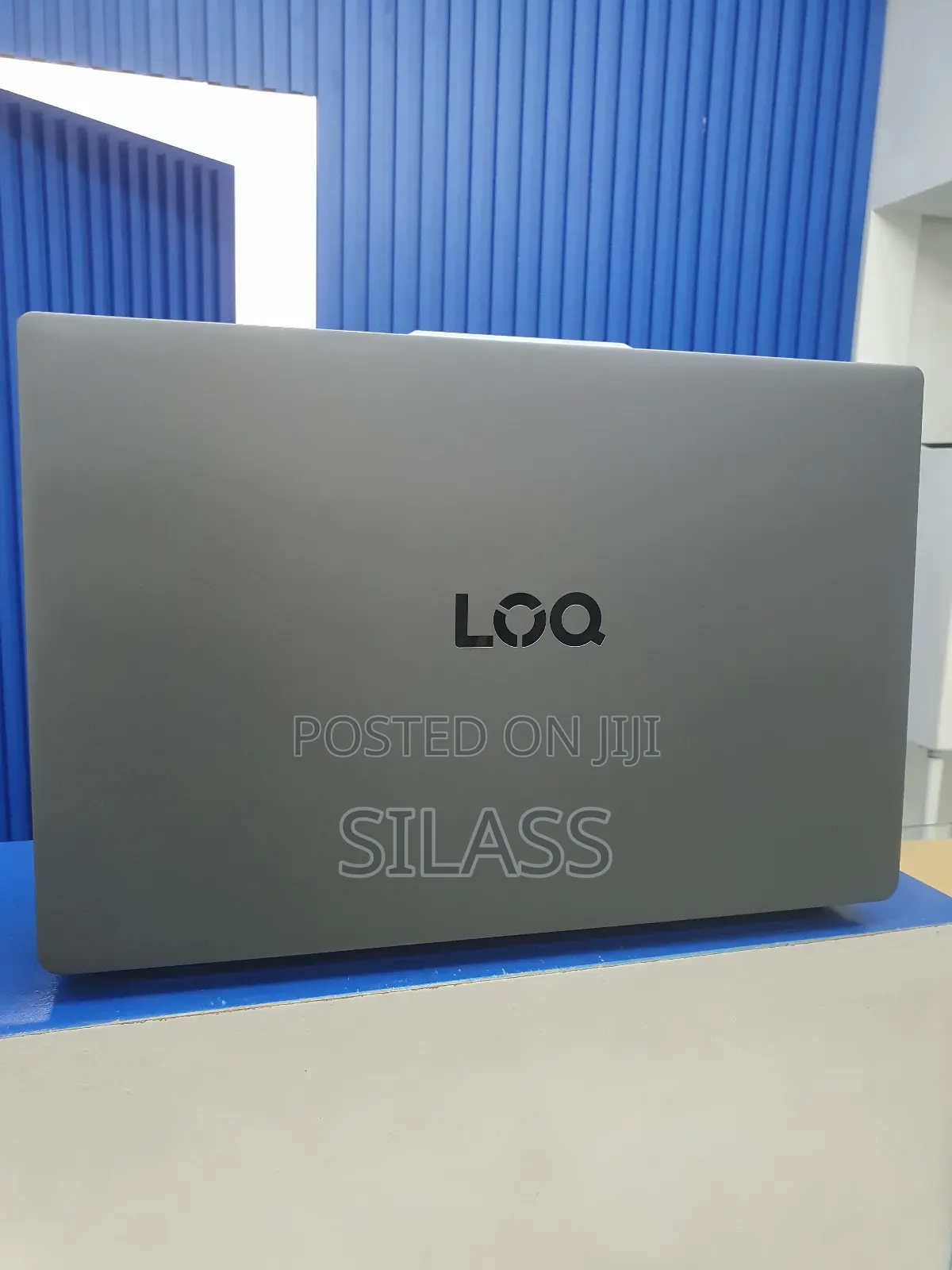 New Laptop Lenovo LOQ 15IRH8 12GB Intel Core I5 SSD 512GB