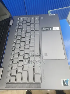 New Laptop Lenovo Yoga 7i 16GB Intel Core I7 SSD 512GB