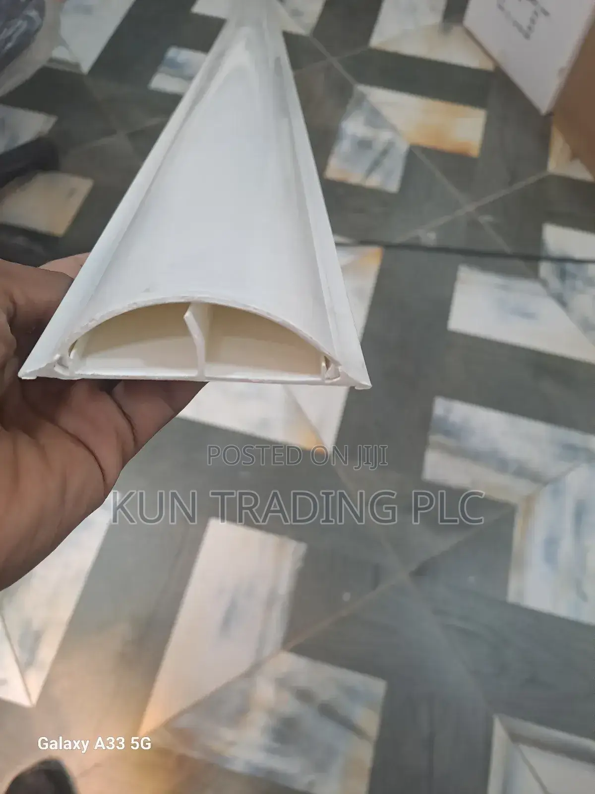 Floor Trunking 100x30mm