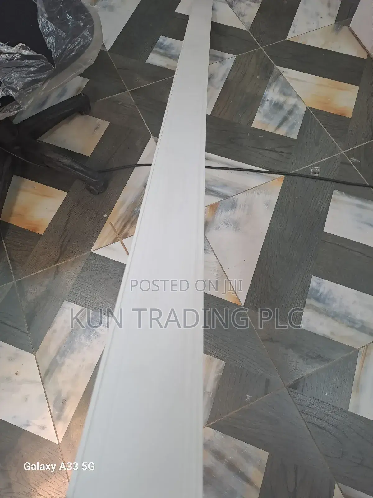 Floor Trunking 100x30mm