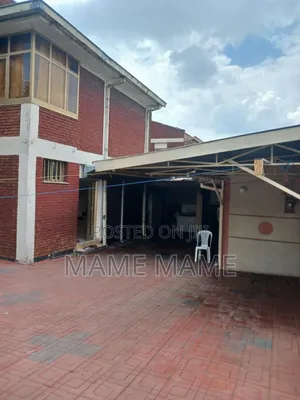 Photo - 4bdrm House in Addis Abeba, Bole for sale