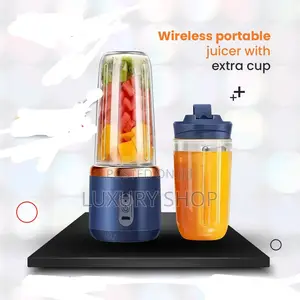 Photo - Mini Rechargeable Juicer With Extra Cup
