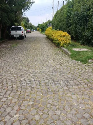 4bdrm House in Addis Abeba, Bole for sale