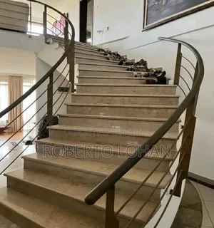 4bdrm House in Old Airport, Lideta for rent