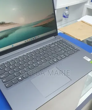 New Laptop Lenovo LOQ 15ARP9 16GB Intel Core I5 SSD 512GB