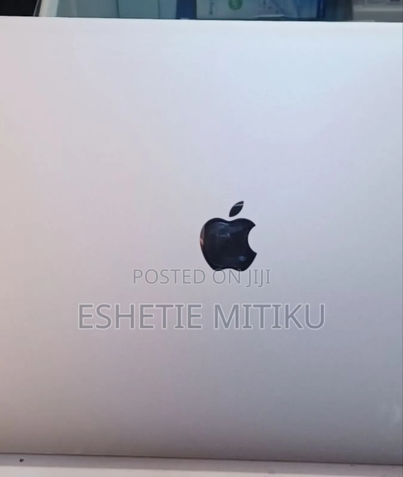 New Laptop Apple MacBook Pro 2018 32GB Intel Core I9 SSD 1T