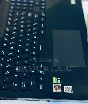 New Laptop Asus ROG Strix G17 32GB AMD Ryzen 9 SSD 1T