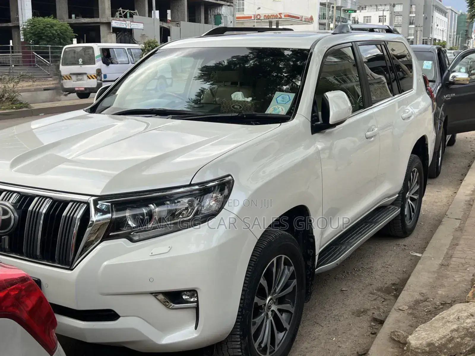 Toyota Land Cruiser 2019 White